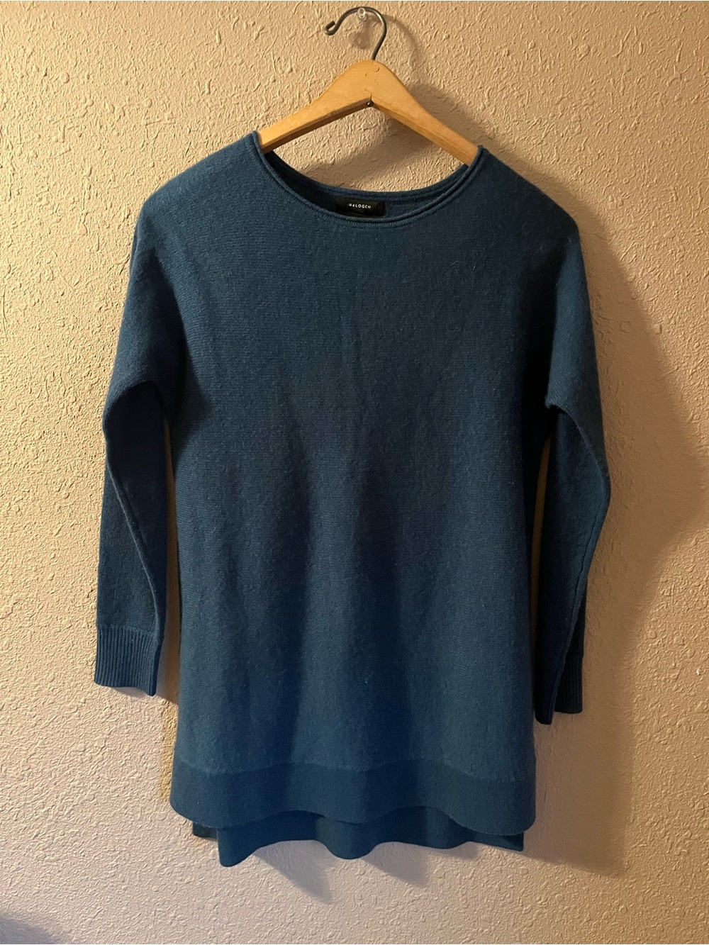 Halogen Women's wool & cashmere Crewneck Long Sleeve Sweater - blue